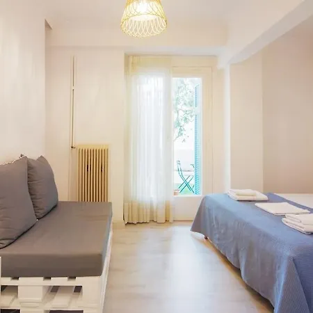 Minimal House With Yard, Metro&downtown * Athens